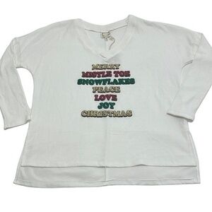 Tru Self Graphic Christmas Sweater Women Size Medium NWT